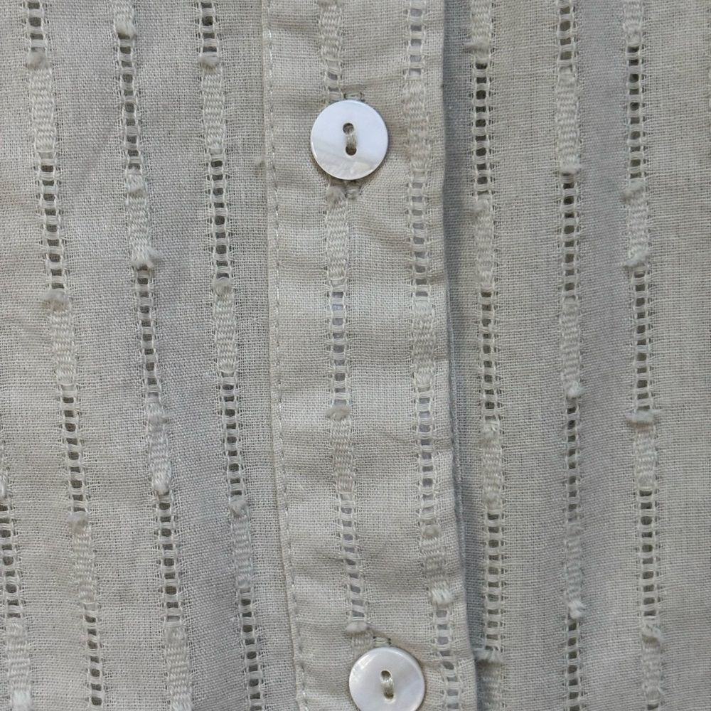 LARA Light Green Women’s Eyelet Oversized Button-Front Shirt Size M - Picture 14 of 16